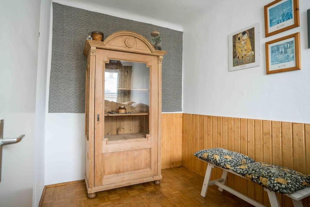 Cozy And Stylish Apartment Near Schoenbrunn Castle Bécs Kültér fotó