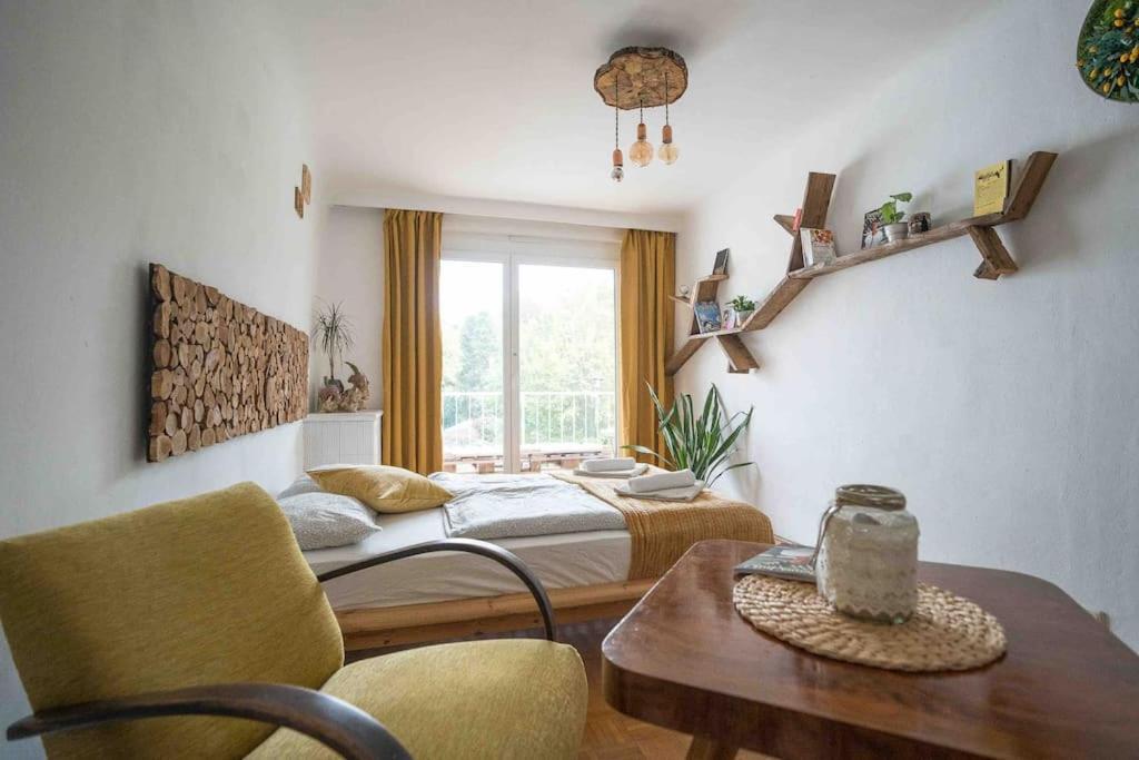 Cozy And Stylish Apartment Near Schoenbrunn Castle Bécs Kültér fotó